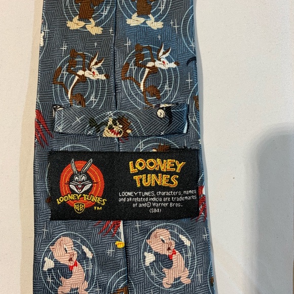 Lot of 2 Silk Cartoon Theme Ties - Picture 6 of 8